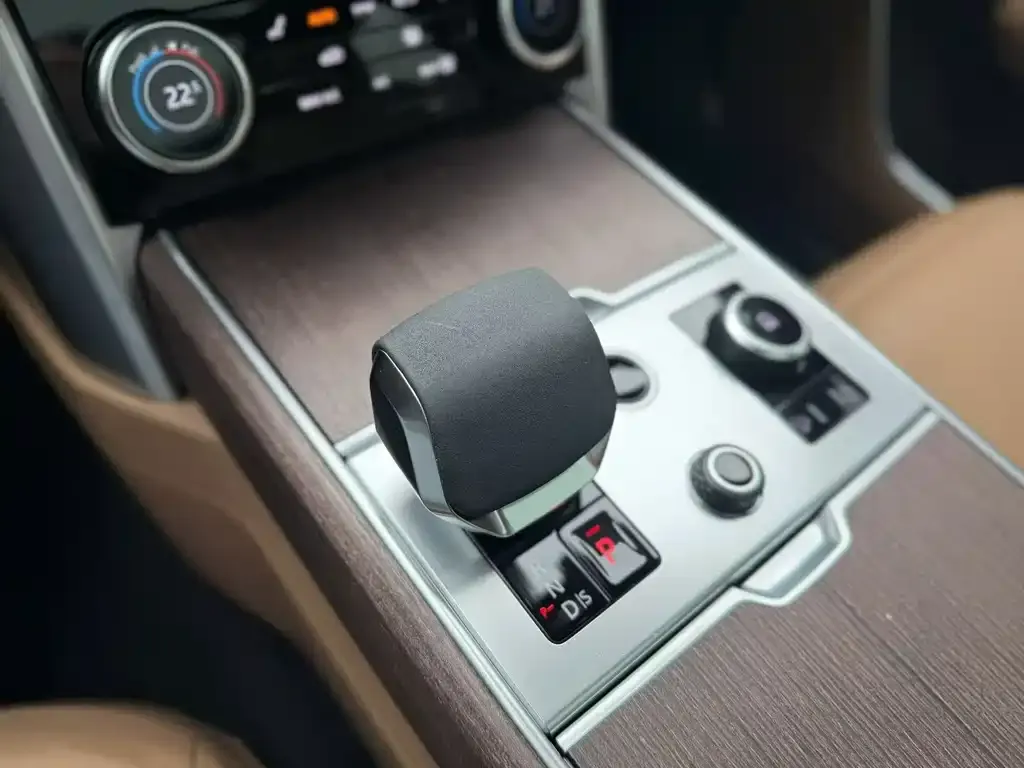 Land Rover Range Rover 2023 из CN, фото 2