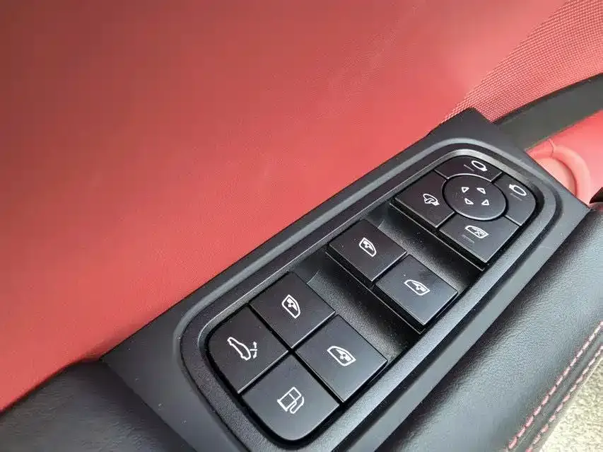 Porsche Cayenne Hybrid 2023 из CN, фото 6