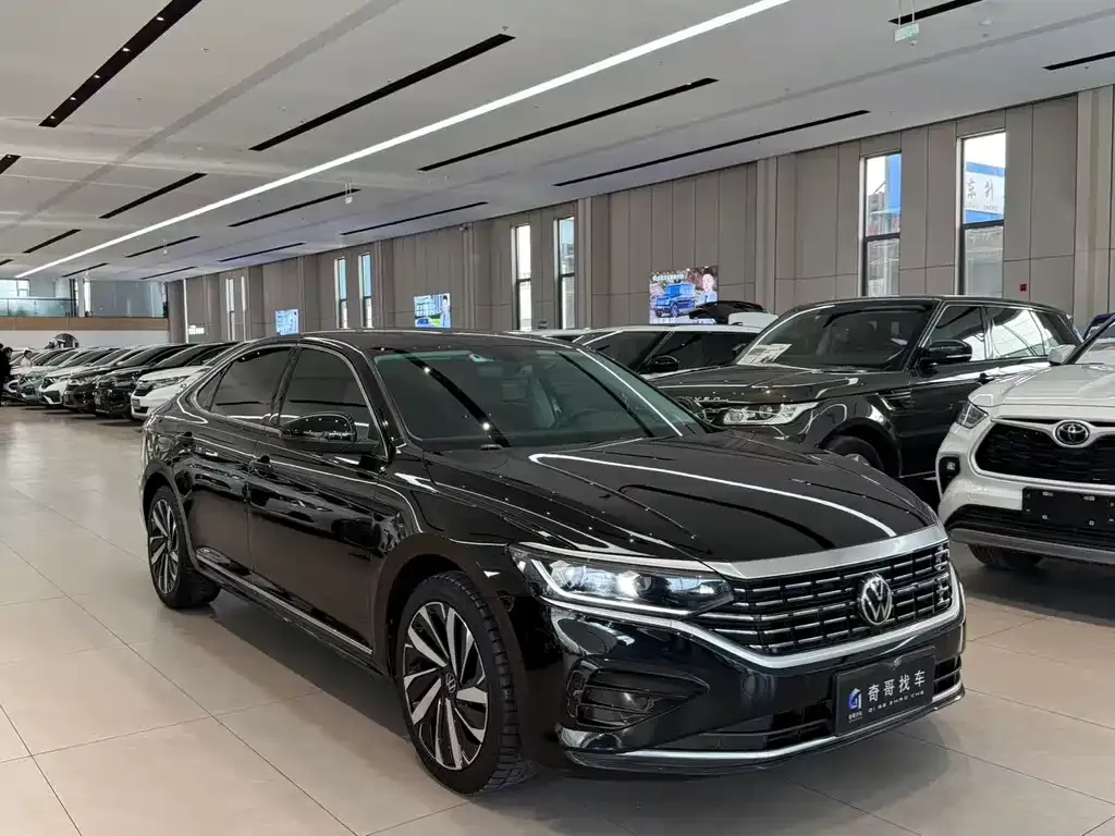 Volkswagen Passat 2023 из CN, фото 5
