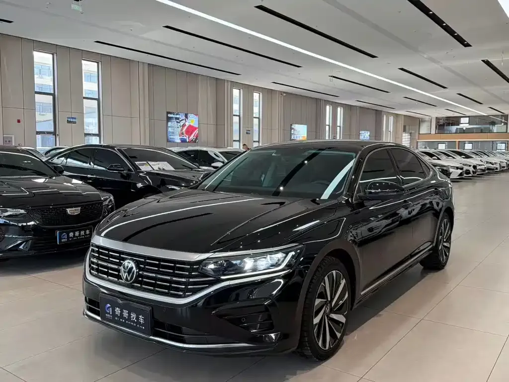 Volkswagen Passat 2023 из CN, фото 4