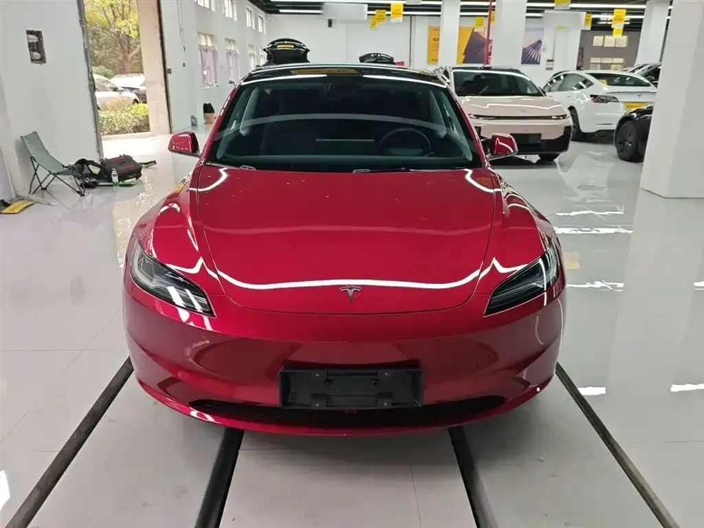 Tesla Model 3 2025 из CN, фото 9