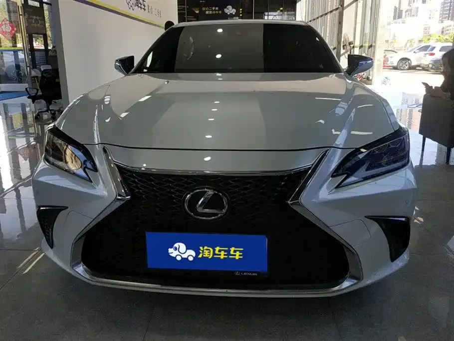 Lexus ES 2022 из CN, фото 9