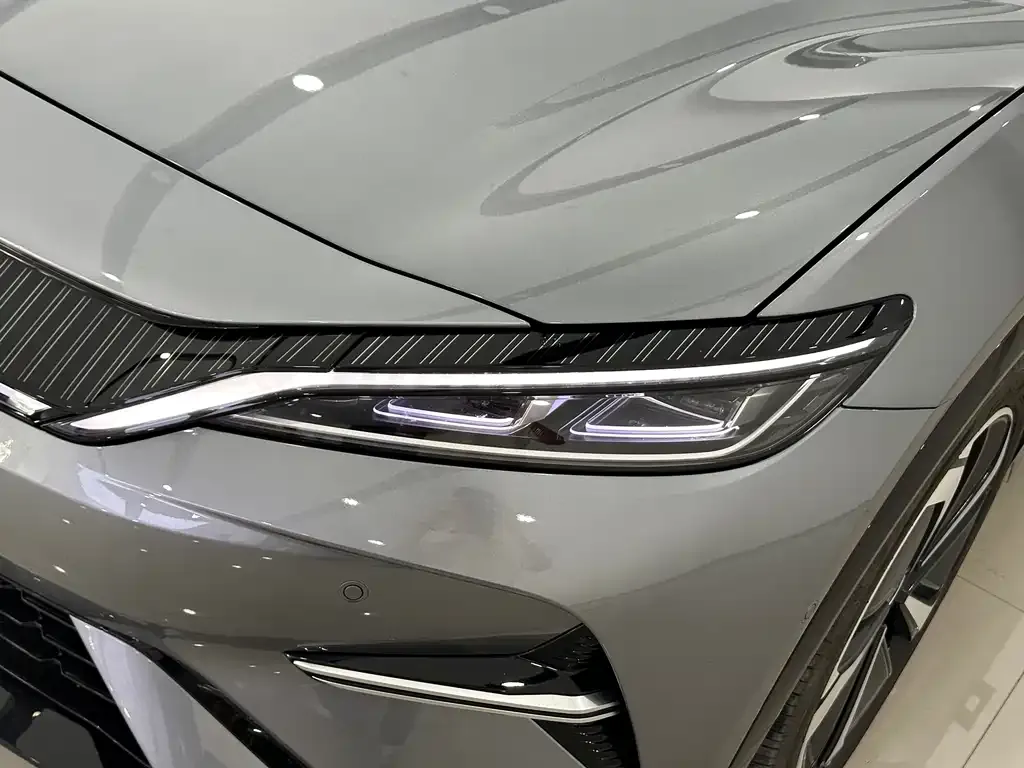 BYD L EV 2025 из CN, фото 6
