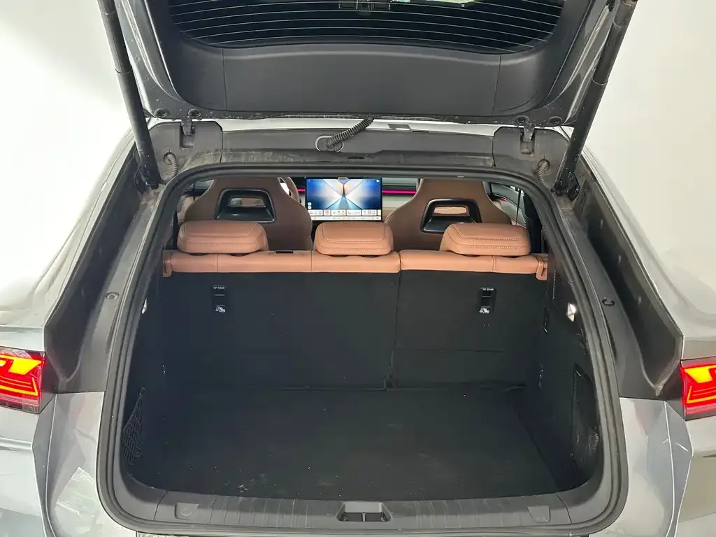 BYD L EV 2025 из CN, фото 4
