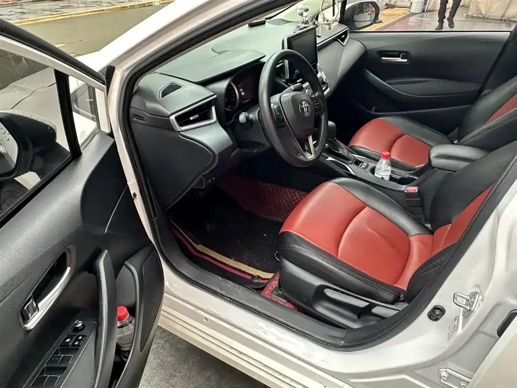 Toyota Corolla 2022 из CN, фото 8