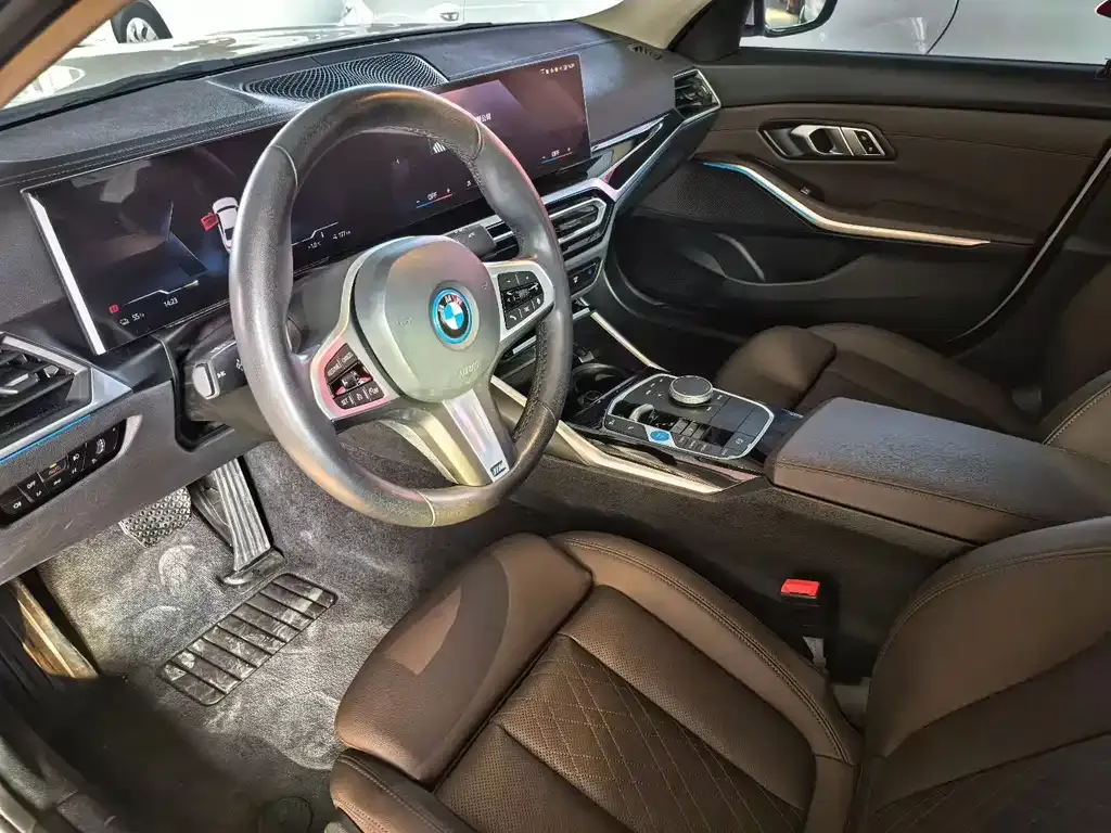 BMW i3 — фото 2