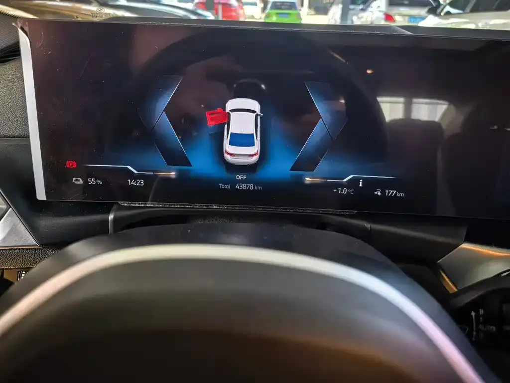 BMW i3 — фото 9