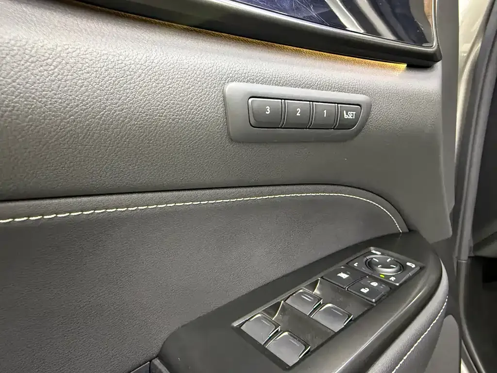 Lexus NX 2022 из CN, фото 3