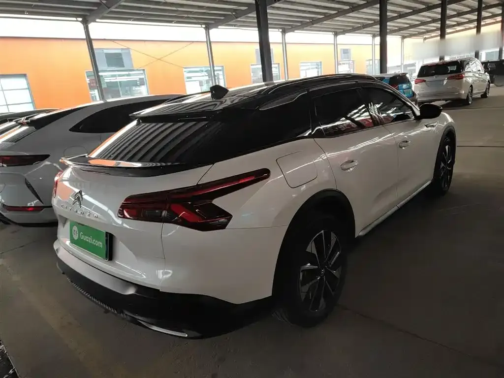 Citroen C5 X 2024 из CN, фото 5