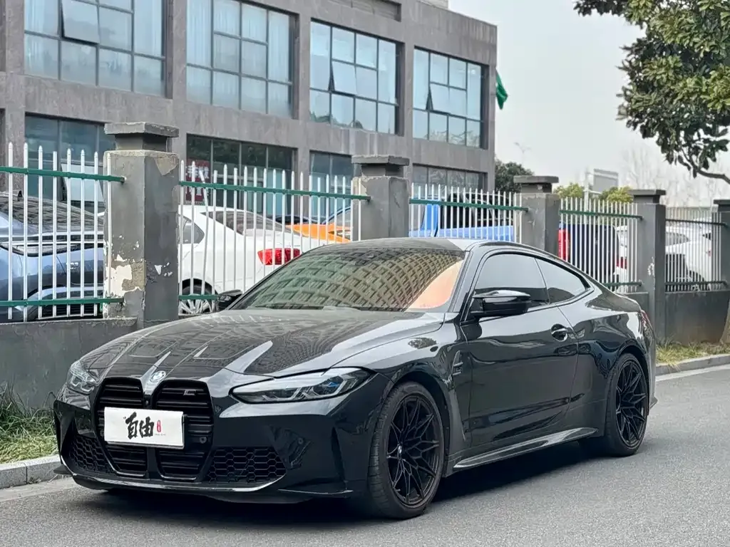 BMW M4 2023 из CN, фото 1