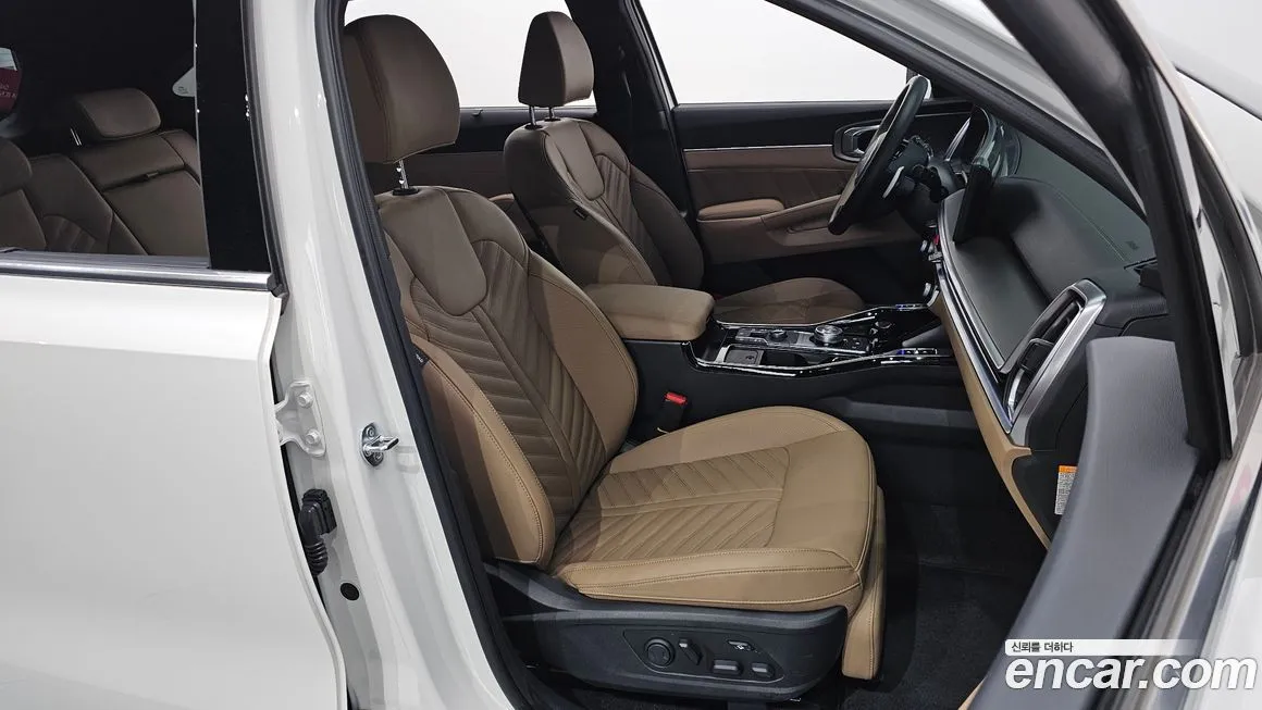 Kia Sorento — фото 4