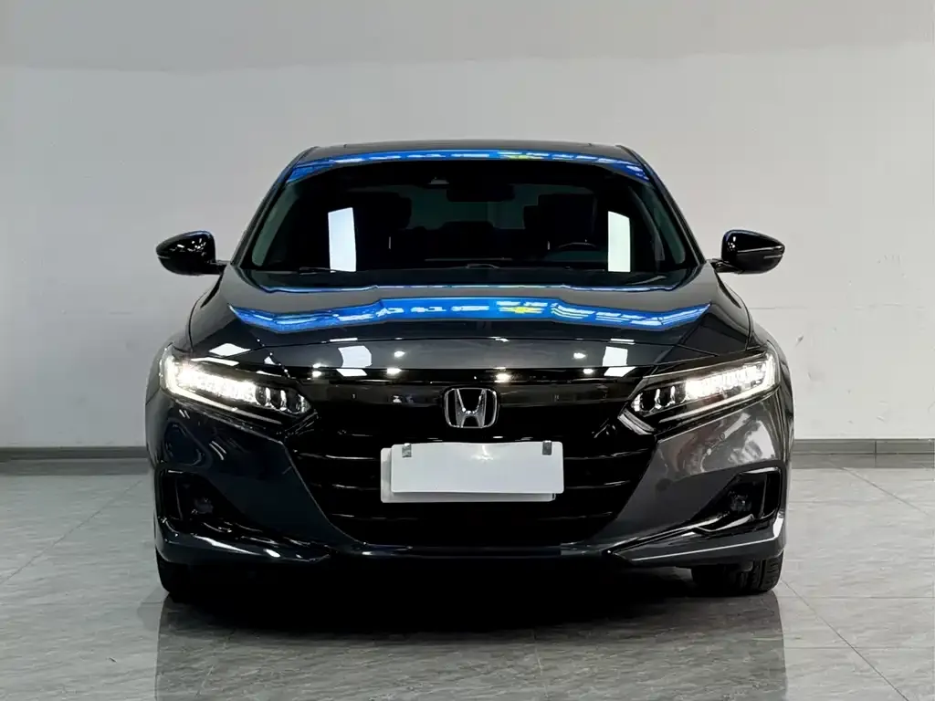 Honda Accord 2022 из CN, фото 2