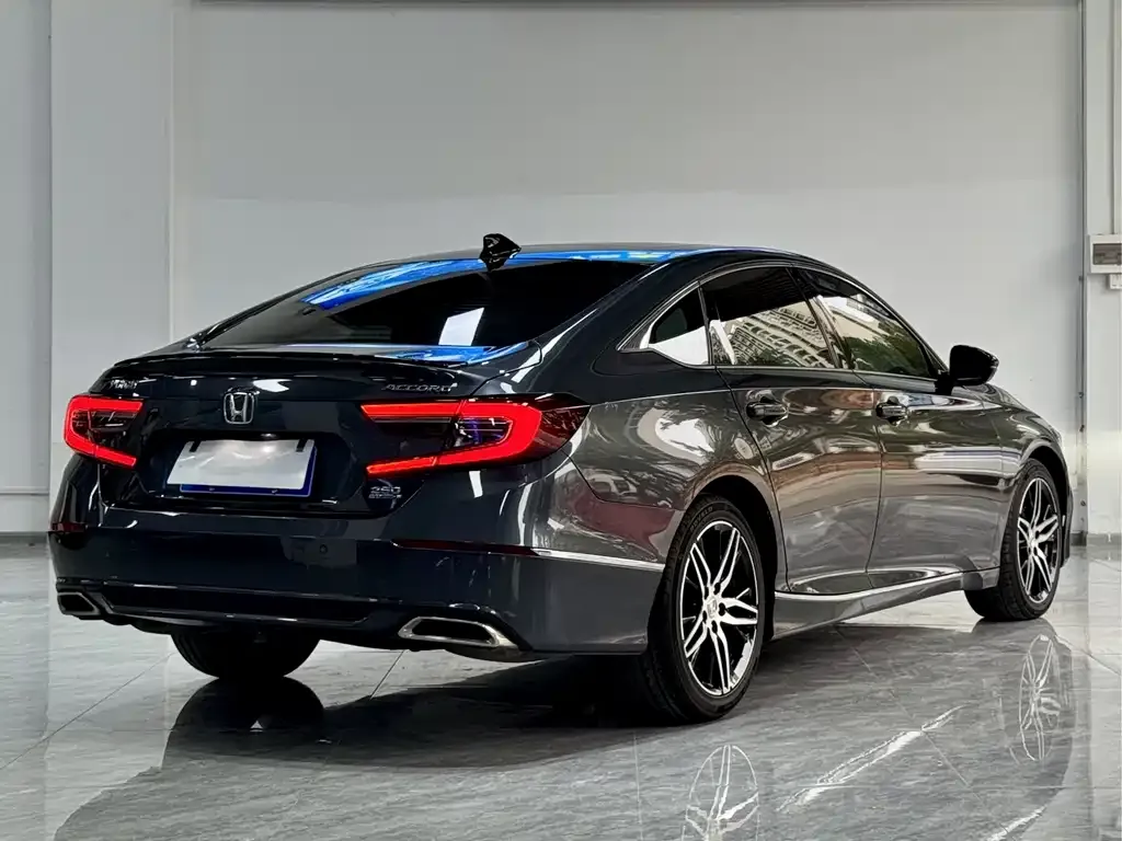 Honda Accord 2022 из CN, фото 8