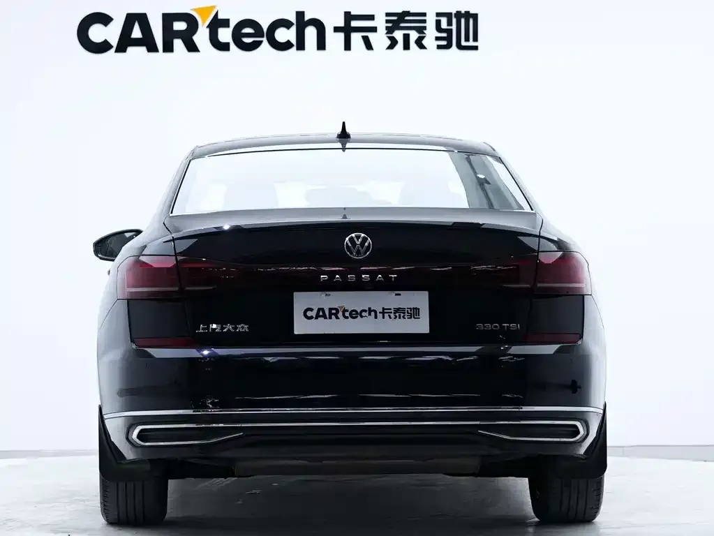 Volkswagen Passat — фото 6