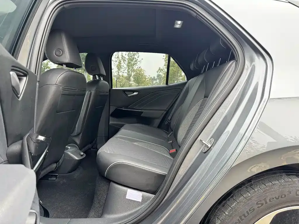 Volkswagen ID.3 2024 из CN, фото 2