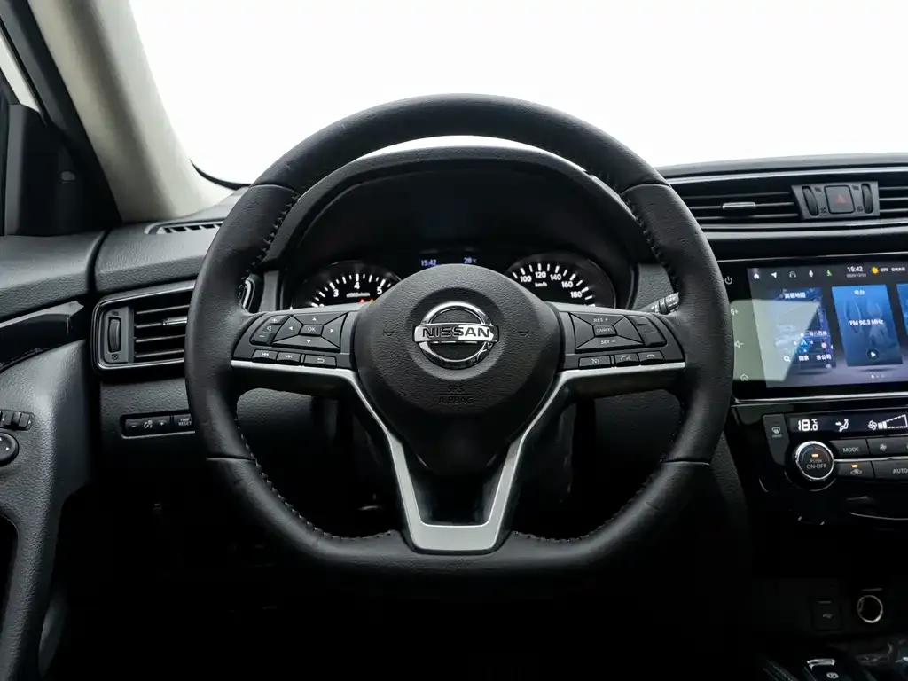 Nissan X-Trail 2023 из CN, фото 6