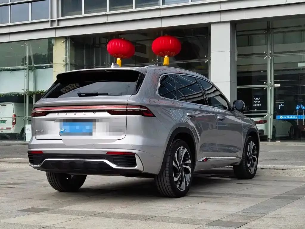 Geely Xingyue L — фото 4