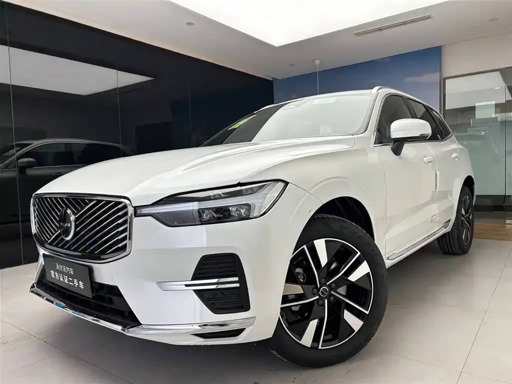 Volvo XC60 2026 из CN, фото 1