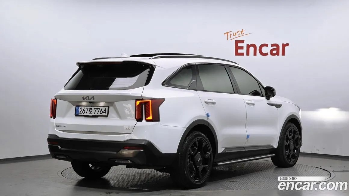 Kia Sorento — фото 3