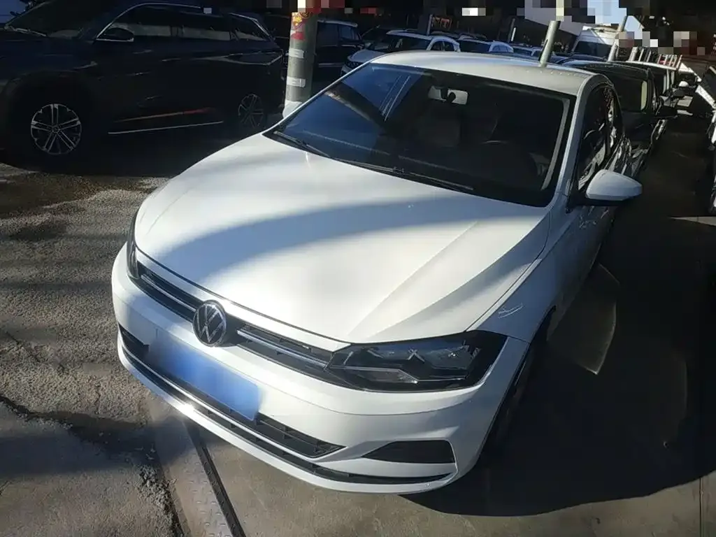 Volkswagen Polo 2023 из CN, фото 4