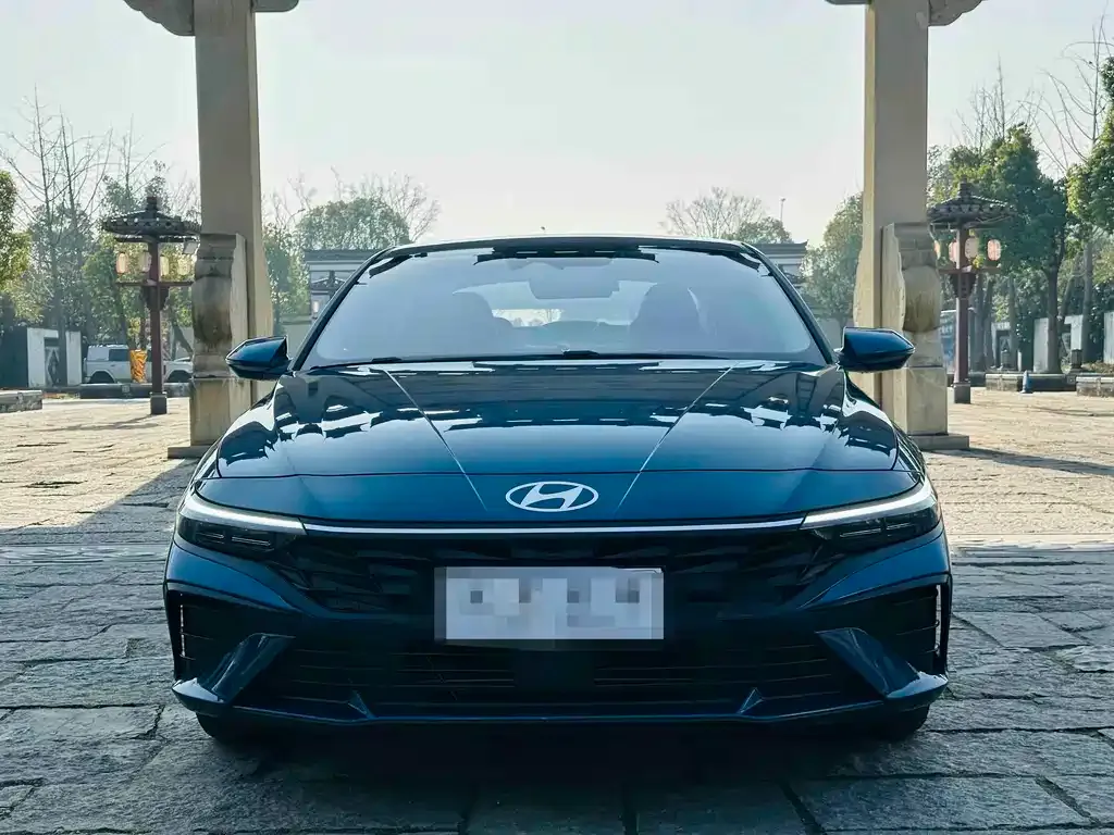 Hyundai Elantra 2024 из CN, фото 3
