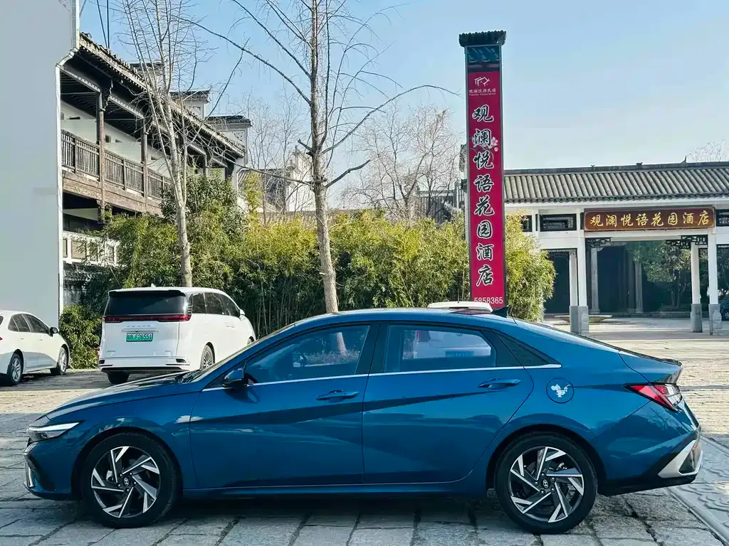 Hyundai Elantra 2024 из CN, фото 7