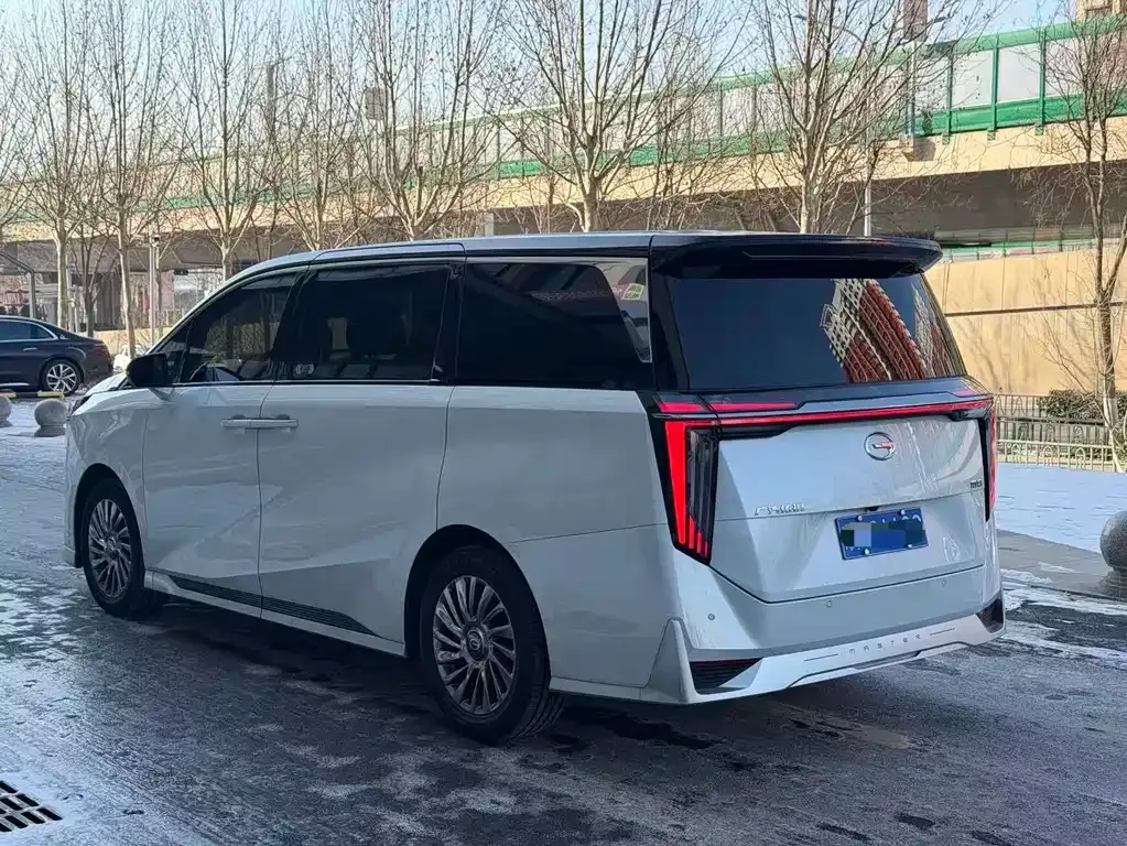 GAC Motor Trumpchi M8 — фото 9