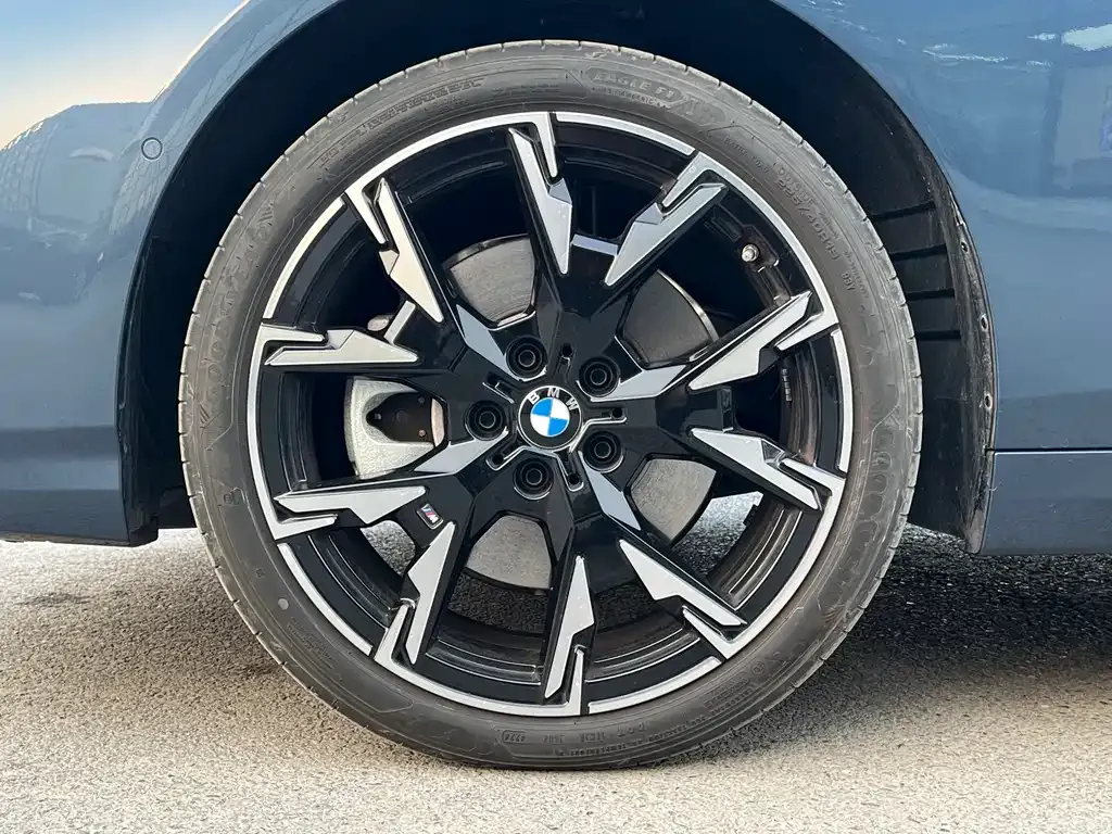 BMW 2 Series 2025 из CN, фото 3