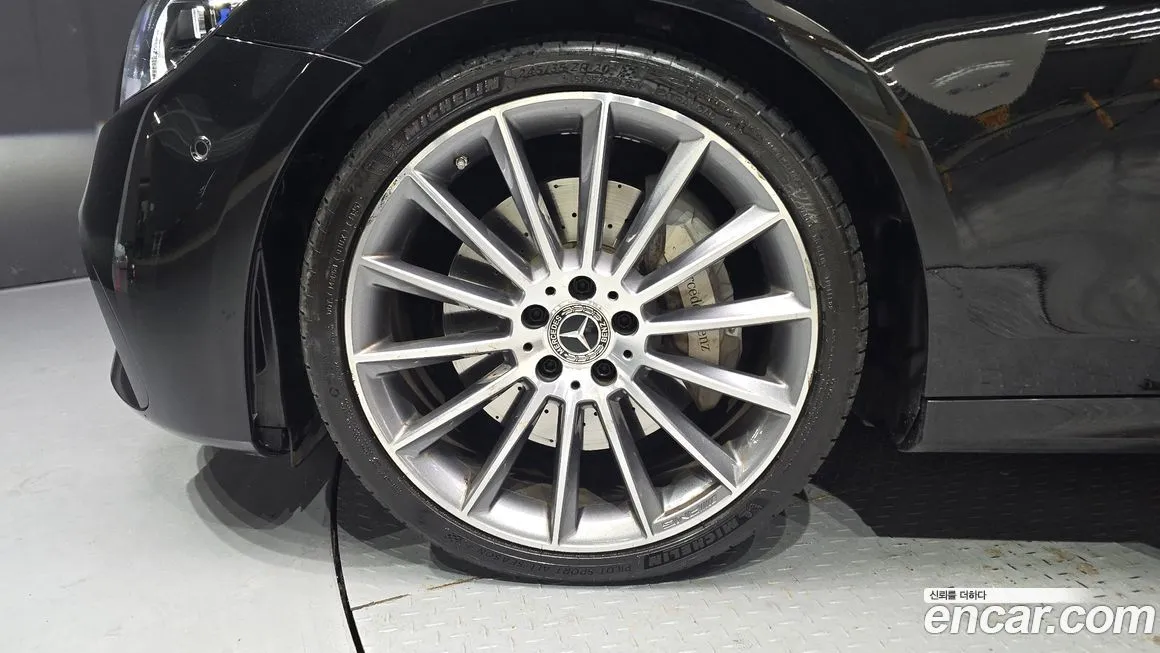 Mercedes-Benz E-Class 2022 из KR, фото 8