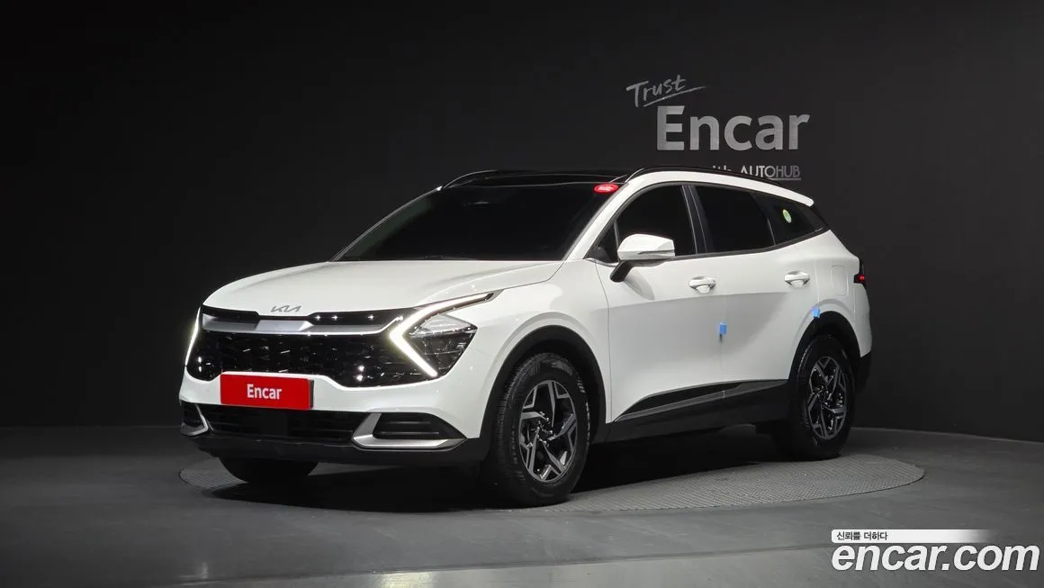 Kia Sportage — фото 1