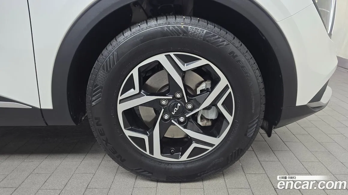 Kia Sportage — фото 6