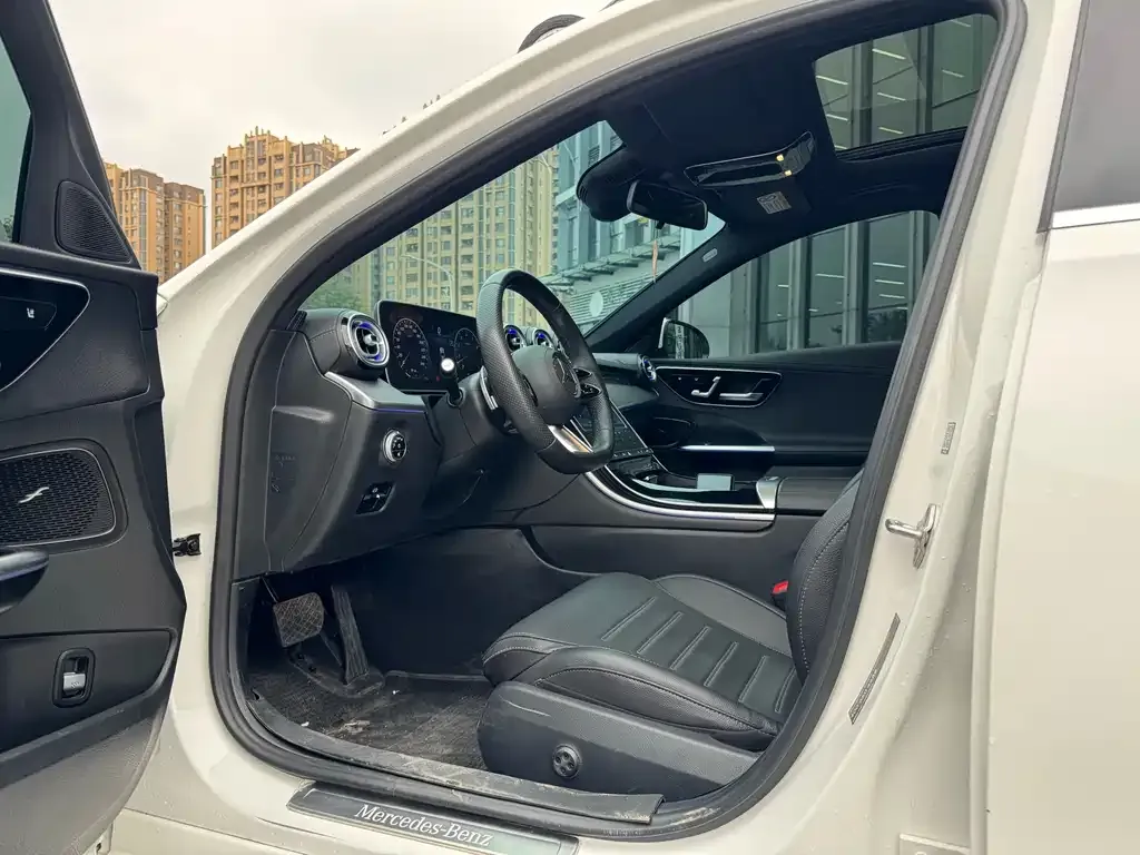 Mercedes-Benz C-Class 2023 из CN, фото 4