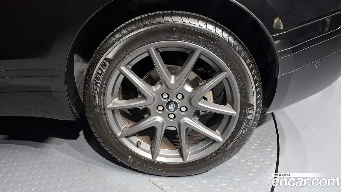 Land Rover Range Rover Velar 2025 из KR, фото 6