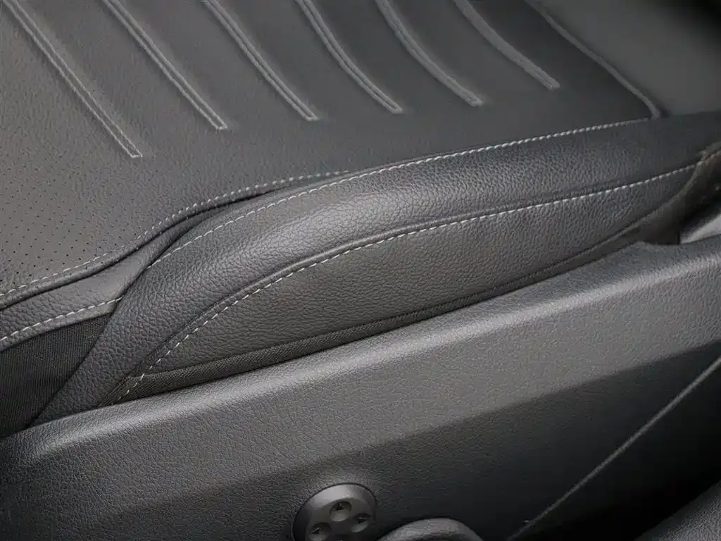 Mercedes-Benz C-Class 2024 из CN, фото 7