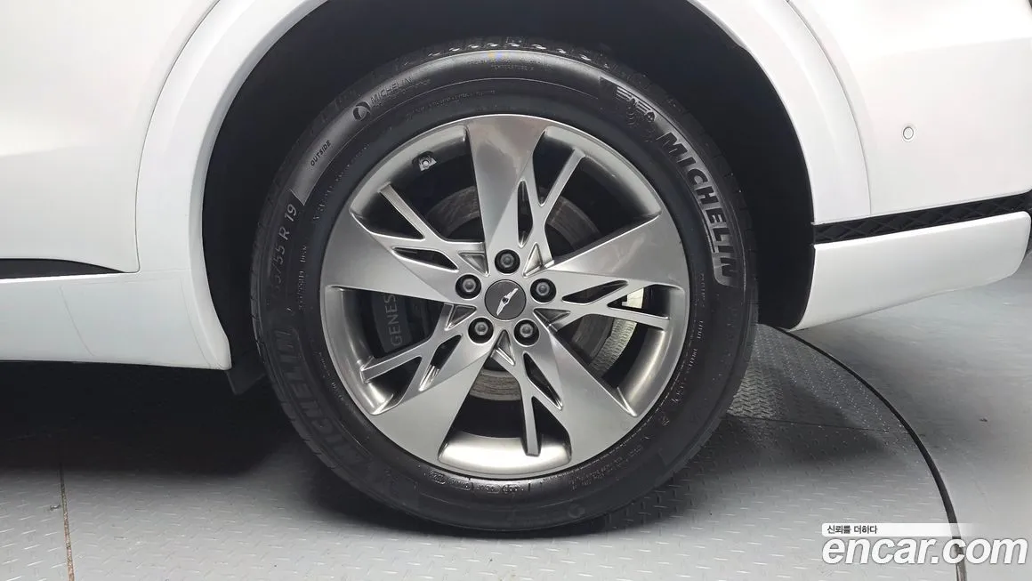 Genesis GV70 2023 из KR, фото 3