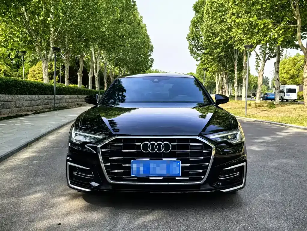 Audi A6L 2022 из CN, фото 1