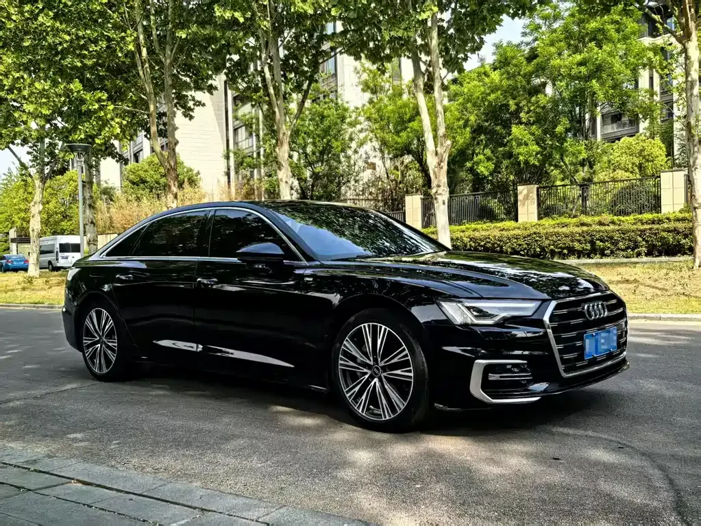 Audi A6L 2022 из CN, фото 9