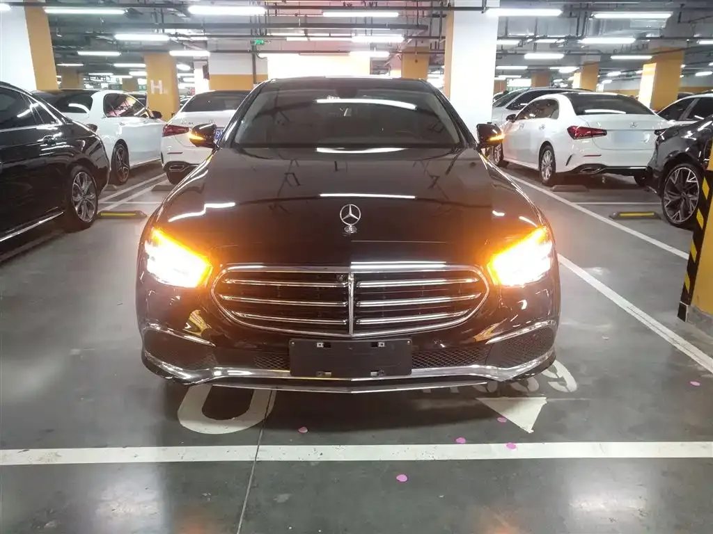 Mercedes-Benz E-Class 2022 из CN, фото 4