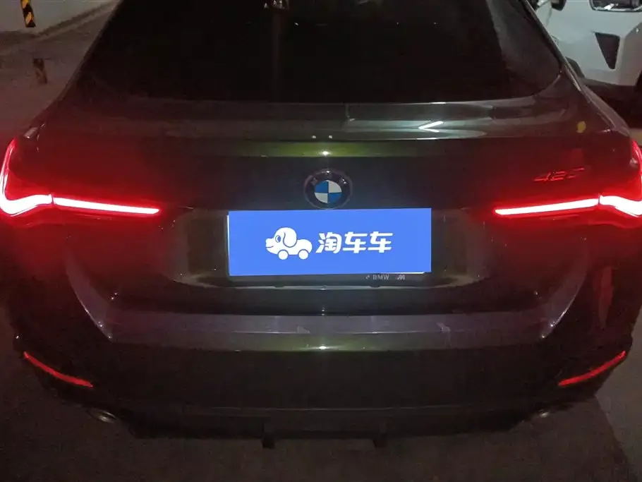 BMW 4 Series 2023 из CN, фото 8