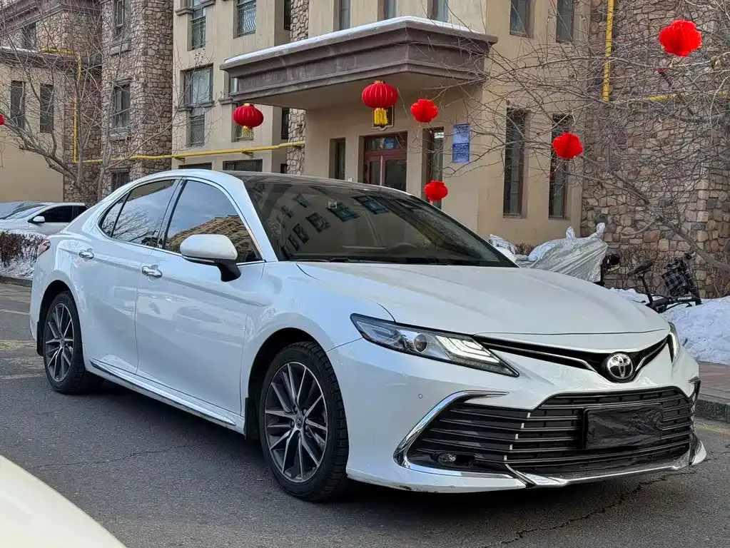 Toyota Camry 2024 из CN, фото 8