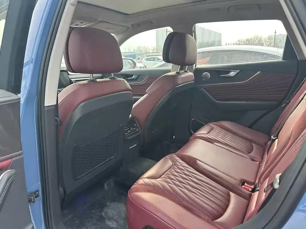 Hongqi HS5 2023 из CN, фото 5