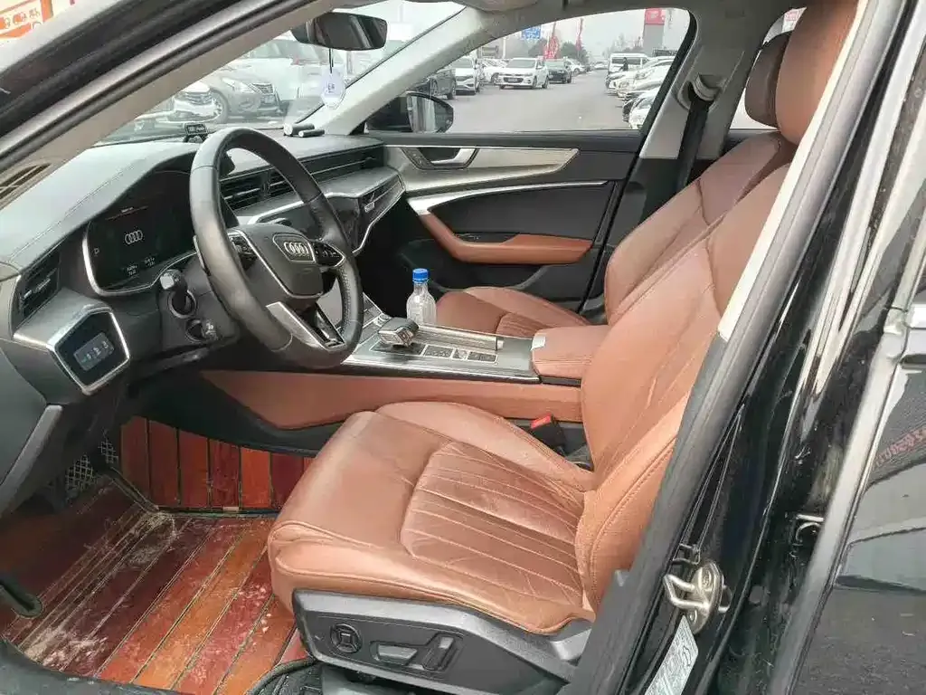 Audi A6L 2021 из CN, фото 4