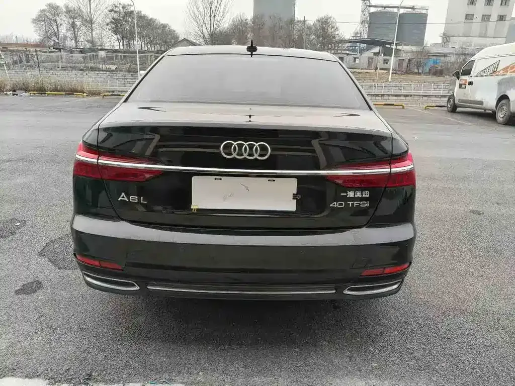 Audi A6L 2021 из CN, фото 9