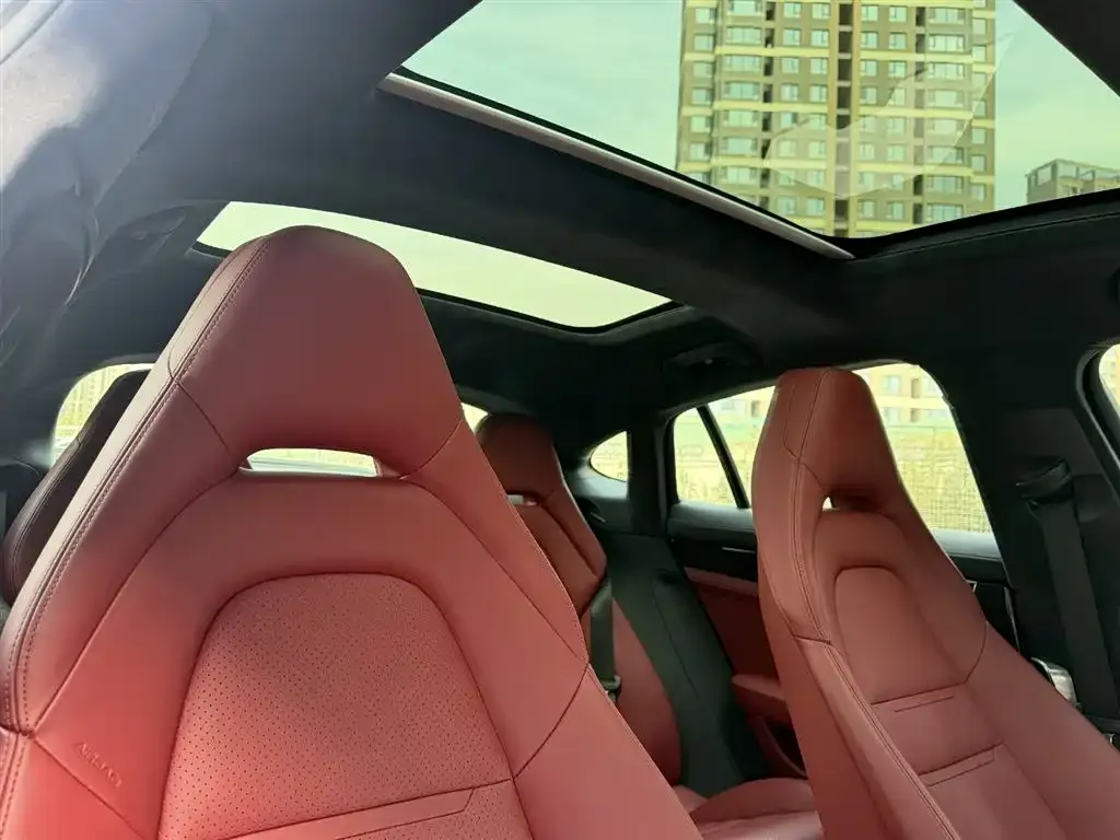 Porsche Panamera Hybrid 2023 из CN, фото 3