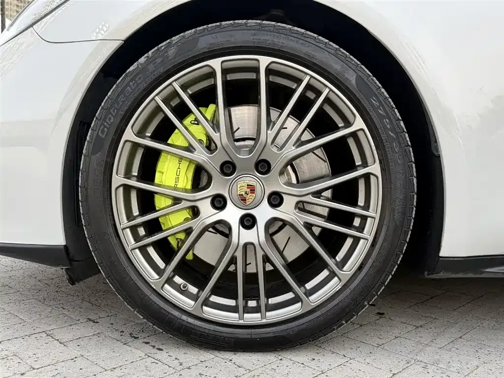 Porsche Panamera Hybrid 2023 из CN, фото 6