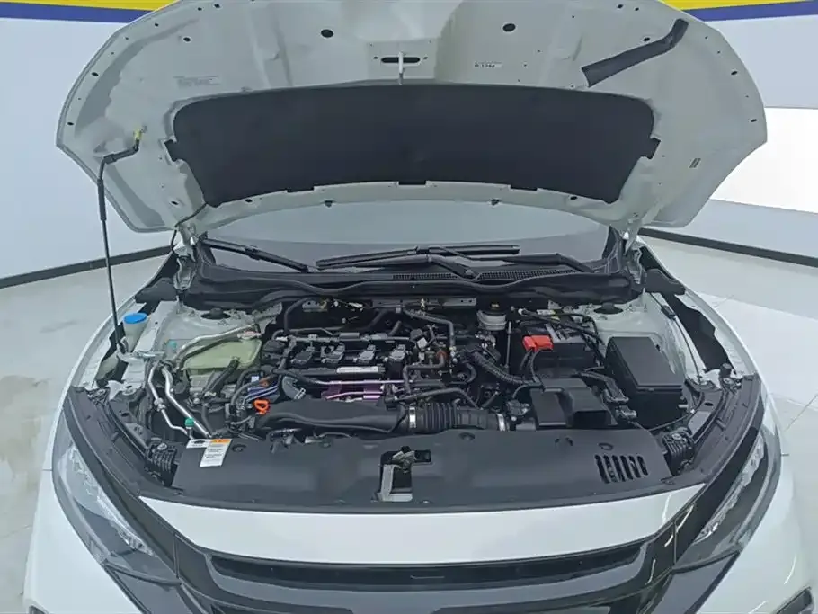 Honda Civic — фото 5