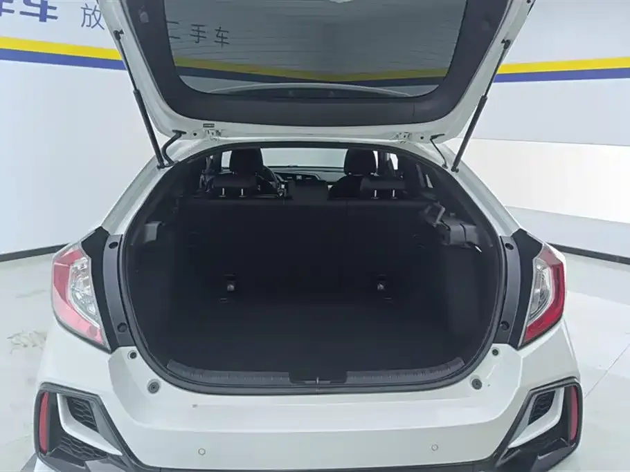 Honda Civic — фото 6