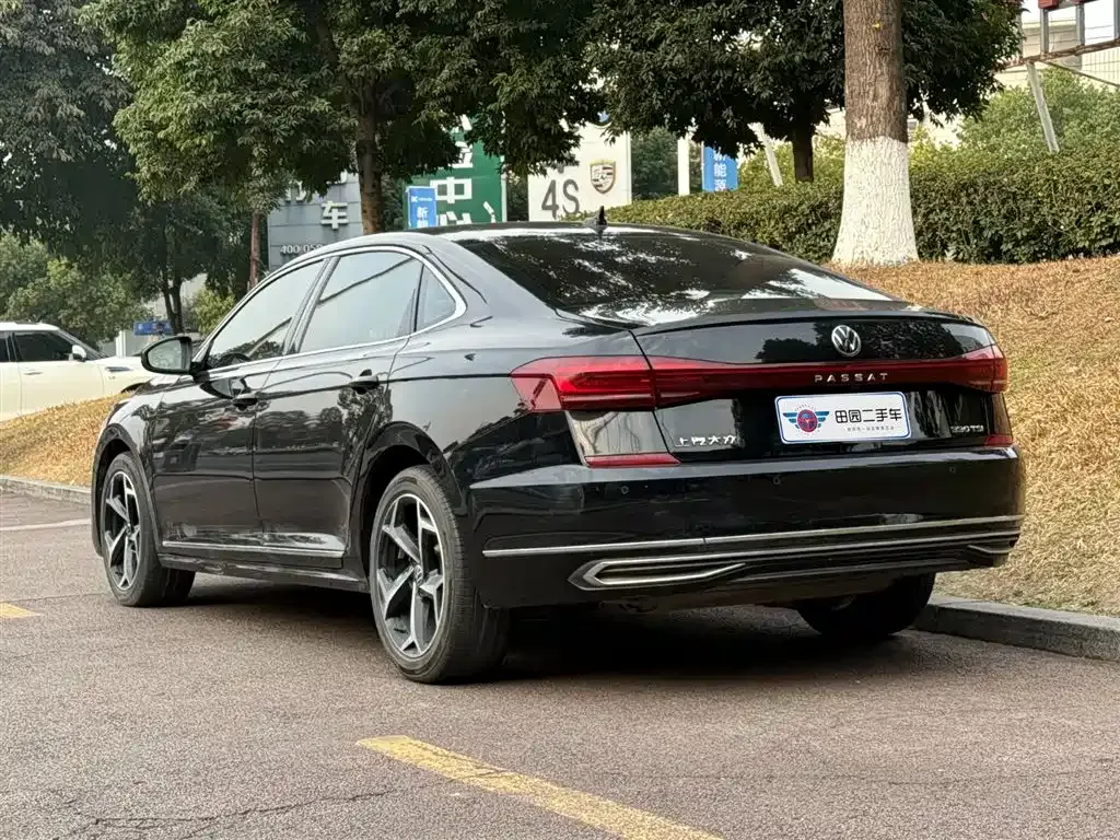 Volkswagen Passat 2023 из CN, фото 6