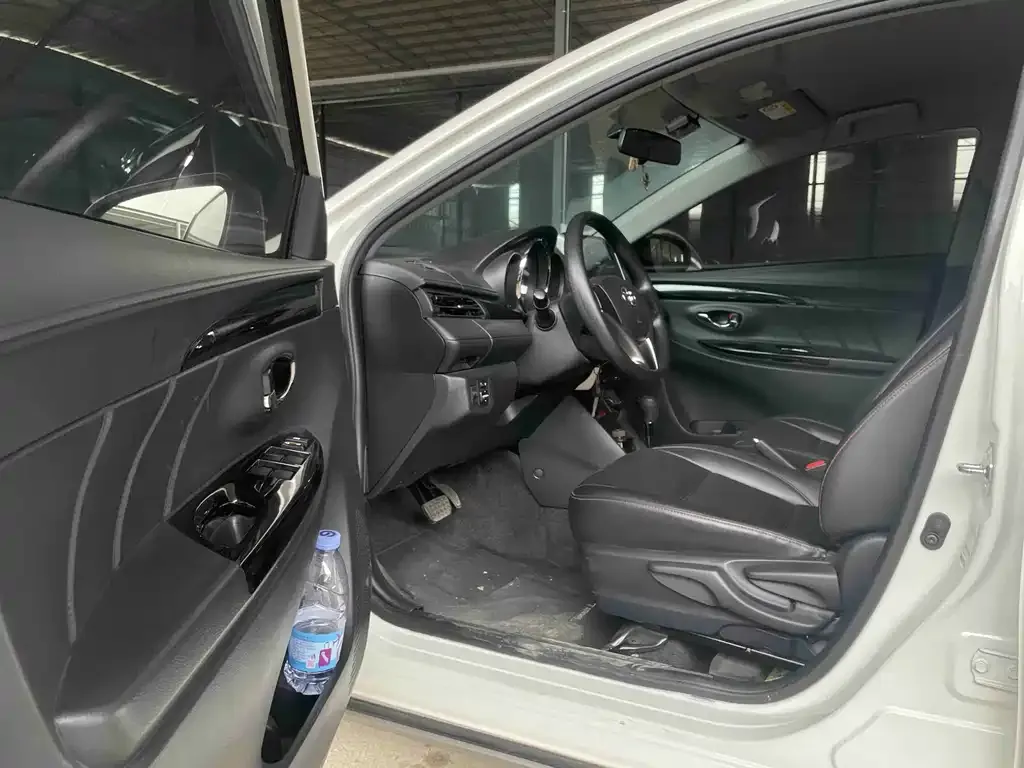 Toyota Yaris L 2021 из CN, фото 6