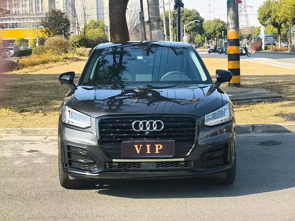 Audi Q2L 2021 из CN, фото 5